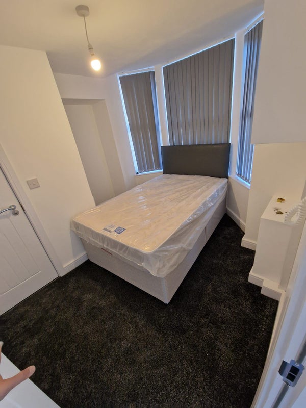 5 Bed En-suite property in CV1 - student accommodation in Coventry - img_5