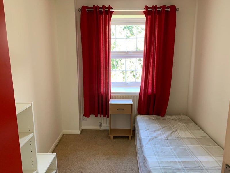5 Bed HMO available in Egham/ TW20 - student accommodation in Egham - img_2