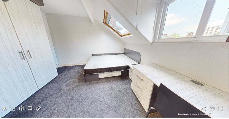 5  Bed  Houseshare  -Professionals Preferred !!    LS3 - student accommodation in Leeds City Centre - img_3