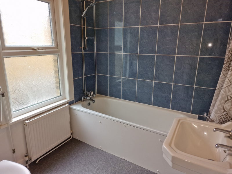 5 Bed Terraced House, Bowness Road, SE6 - student accommodation in Catford - img_7