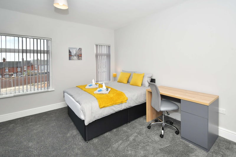 5 bed/4 Bath great property close to Hanley & Uni - student accommodation in Hanley - img_4