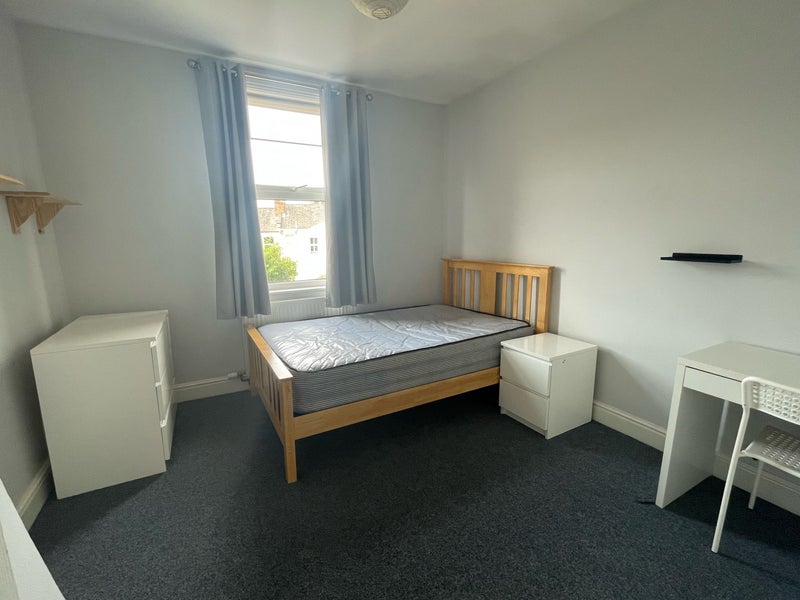 5 double bedroom house Cheltenham - student accommodation in Cheltenham - img_6