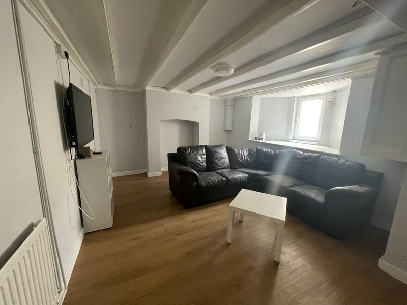 5 double bedroom house Cheltenham - student accommodation in Cheltenham - img_8