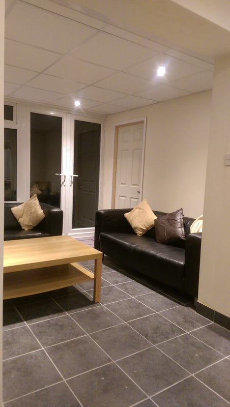 5* Ensuite rooms Telford town centre location - student accommodation in Hollinswood - img_6