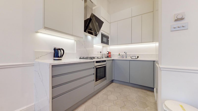 5 Minutes from Oxford Circus & Tottenham Court Rd - student accommodation in Oxford Circus - img_5