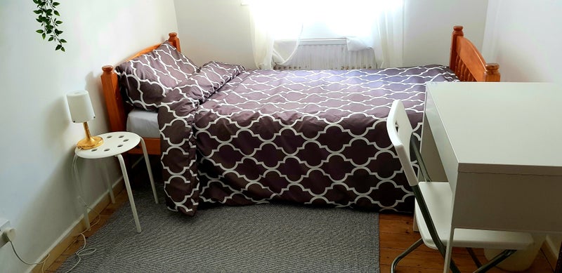 5th Oct Suitable for student or short stay - student accommodation in Leeds - img_4