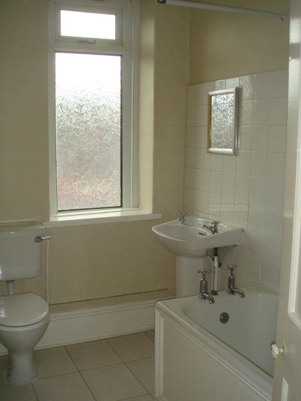 6 Bed House Sheffield -Now Just 1 Room Available - student accommodation in Sheffield - img_7