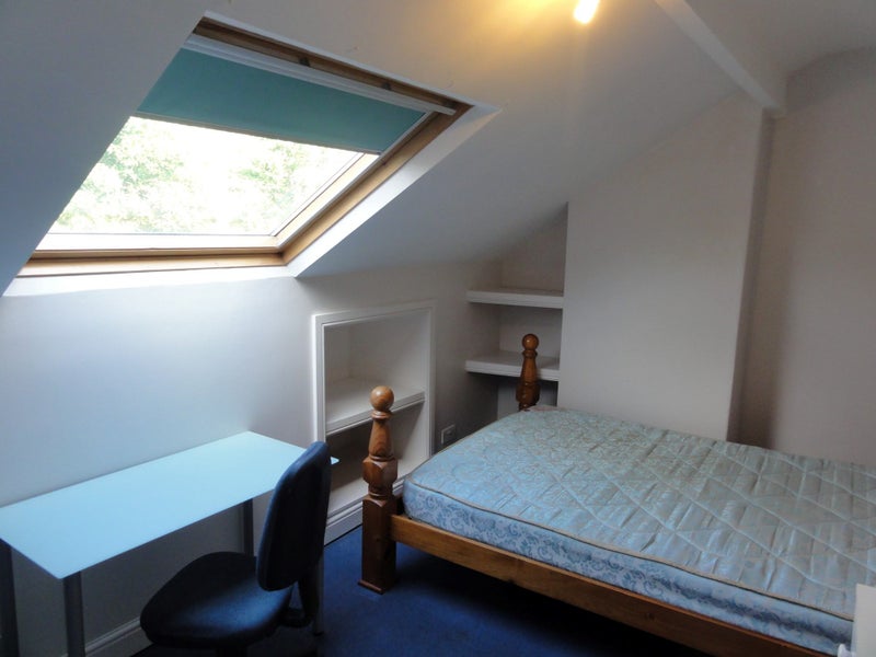 6 Bed House Sheffield -Now Just 1 Room Available - student accommodation in Sheffield - img_2