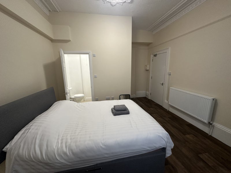 6 bedroom Property just off Mutley (1 room left) - student accommodation in Plymouth - img_8