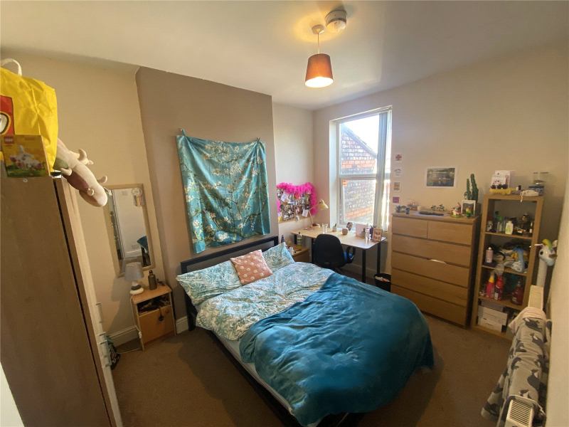 6 Bedrooms Available in a House on Smithdown Road - student accommodation in Liverpool - img_4