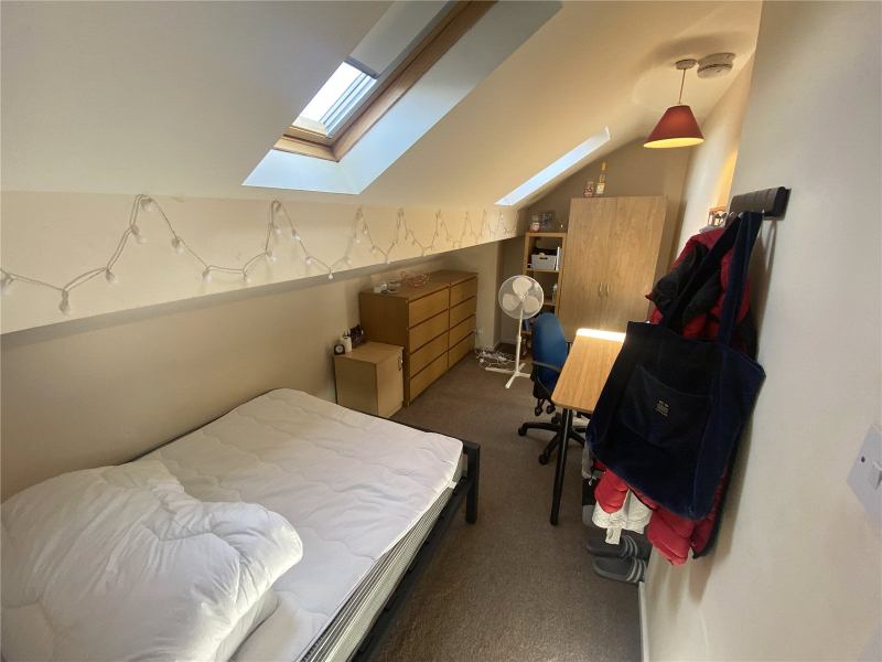 6 Bedrooms Available in a House on Smithdown Road - student accommodation in Liverpool - img_5