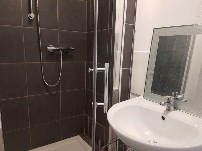 7 Bedrooms All With Ensuites - student accommodation in Lincoln - img_4