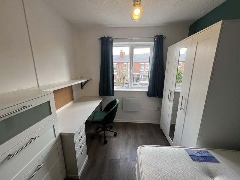 8 Bedroom Semi-Detached - Dunkirk - student accommodation in Nottingham - img_2