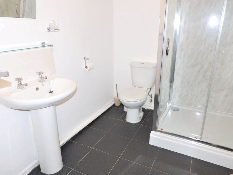 8 bedroom student property  - student accommodation in Liverpool - img_15