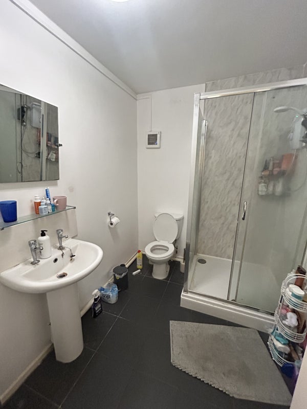 8 bedroom student property  - student accommodation in Liverpool - img_13