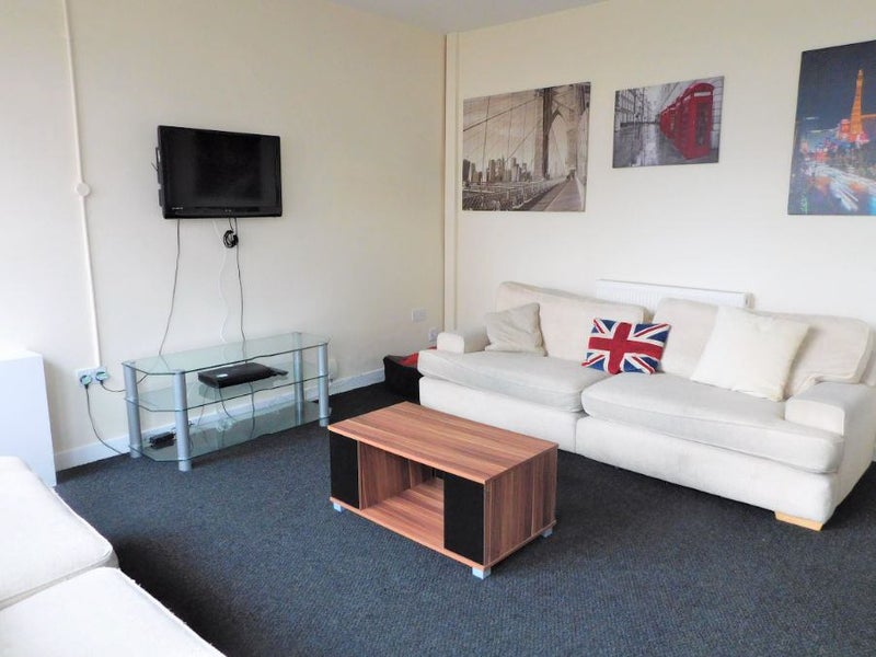 8 bedroom student property  - student accommodation in Liverpool - img_10