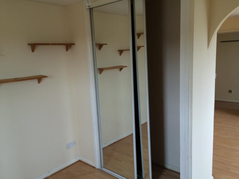 1 bedroom in a house share to rent student accommodation in Enfield - img_3