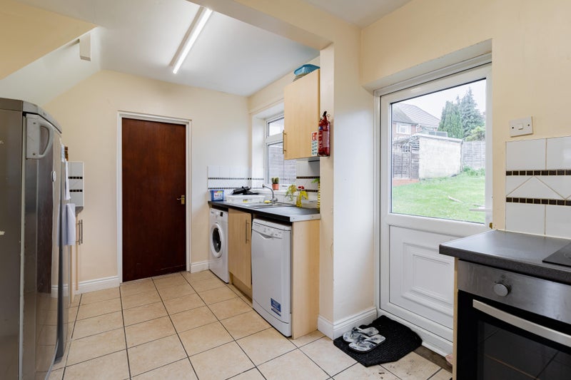 A double room to rent in stanmore - student accommodation in Winchester - img_6