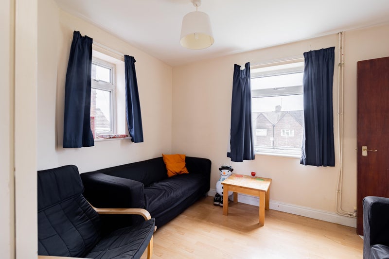 A double room to rent in stanmore - student accommodation in Winchester - img_7