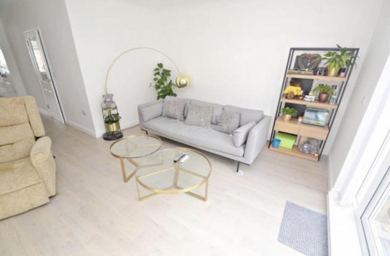 A large modern double room fully - student accommodation in Poole - img_7