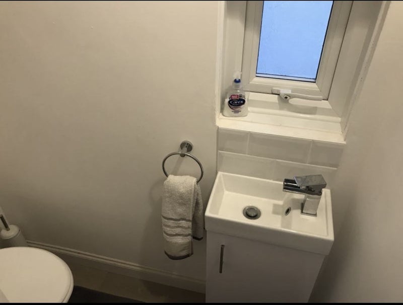 A large modern double room fully - student accommodation in Poole - img_3