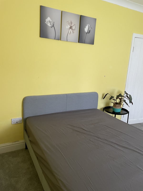 A large modern double room fully - student accommodation in Poole - img_4