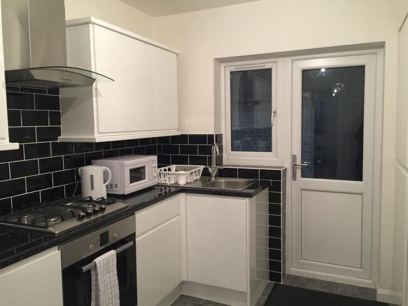 A luxurious 6 double beds with lounge to let! - student accommodation in London E14 - img_6