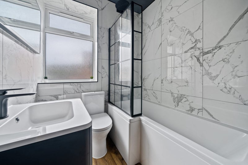 A Luxury Double Bedroom Available - student accommodation in Pontypridd - img_6