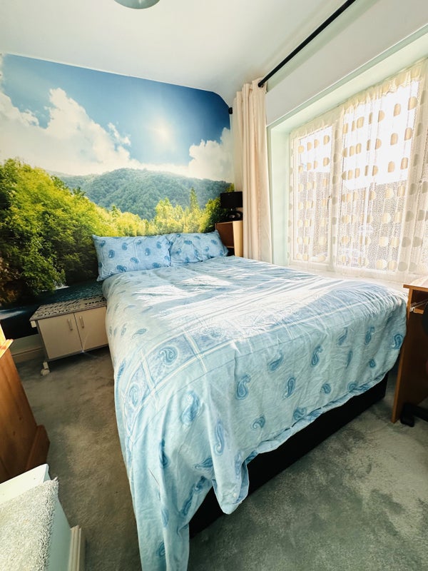 A nice clean small double bedroom to let - student accommodation in Bedworth - img_3