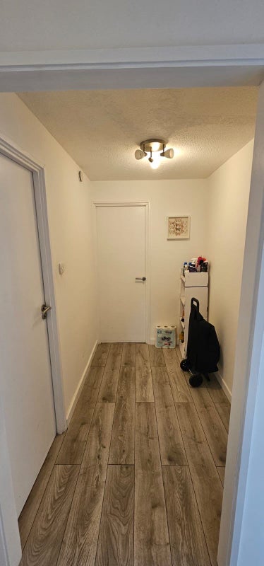A Single room available for students or worker - student accommodation in Milton Keynes - img_6
