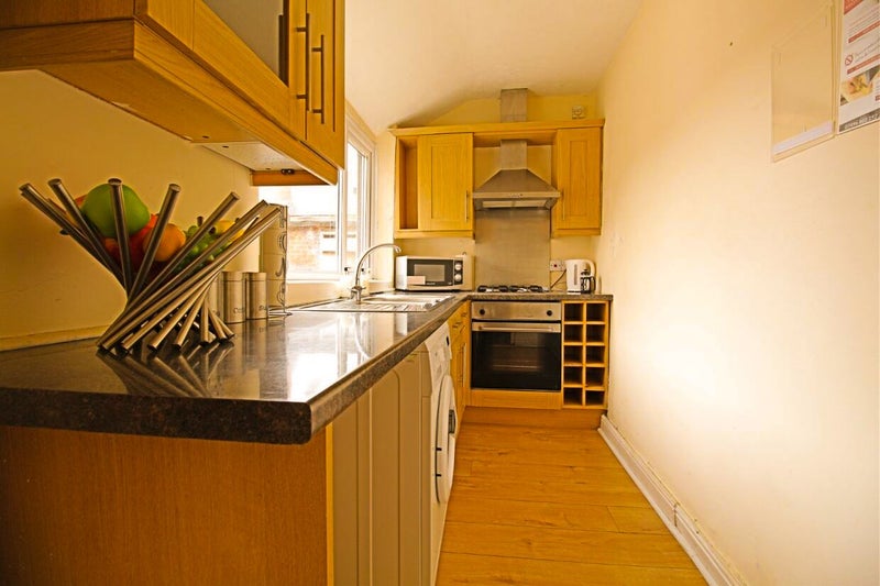 Affordable Double Room Available - All Bill Inc - student accommodation in Lincoln - img_8
