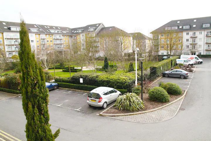 All bills! 1 bedroom with gym, parking and garden - student accommodation in West Drayton - img_7