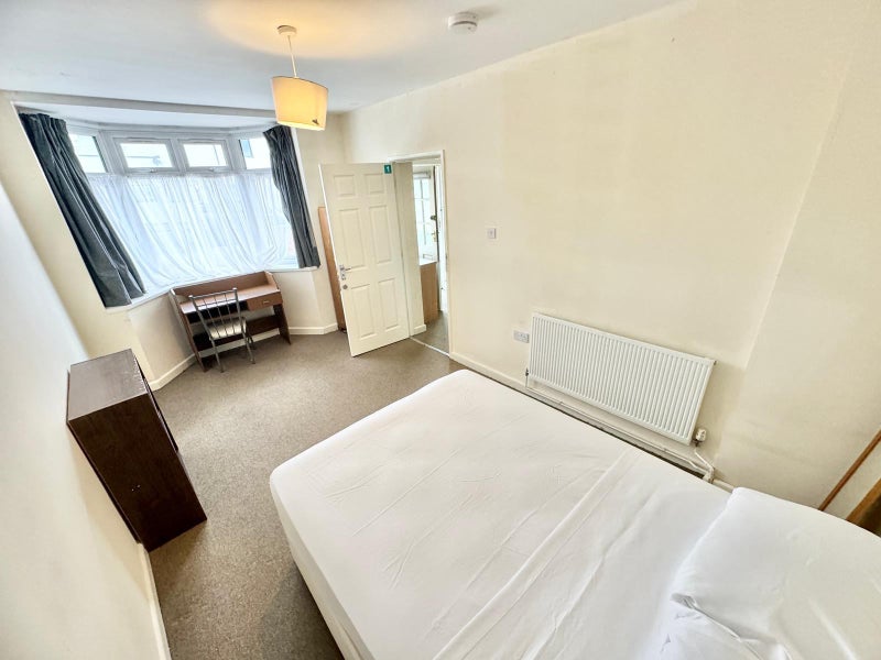 ***All Bills Inc Large Room Near Leic Uni*** - student accommodation in Leicester - img_1