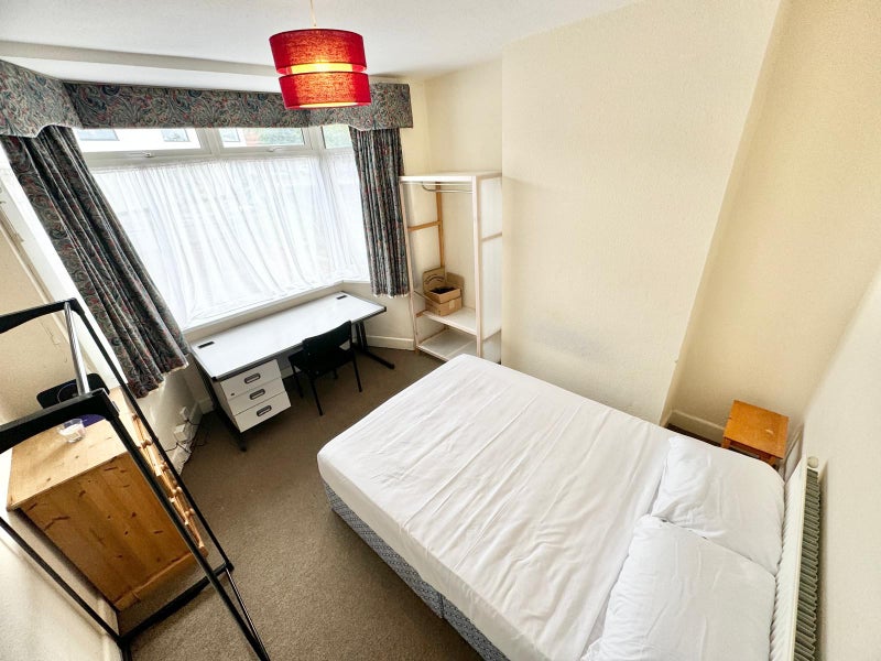 ***All Bills Inc Large Room Near Leic Uni*** - student accommodation in Leicester - img_4