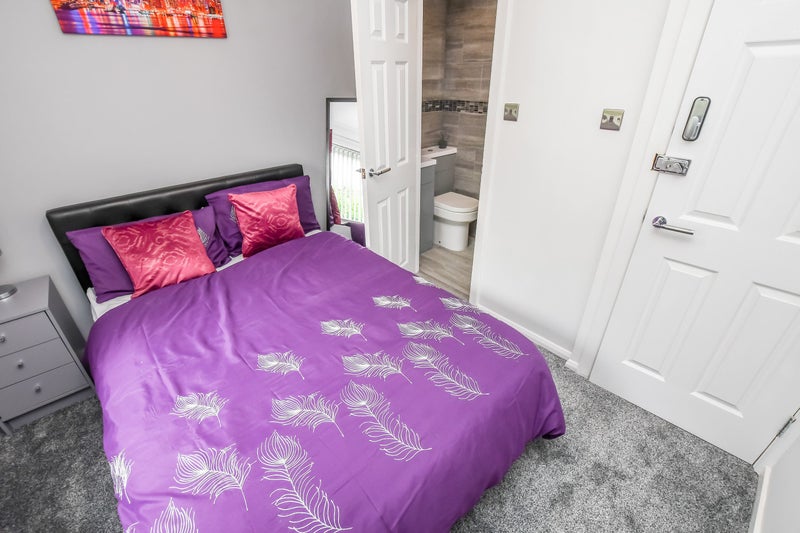 All Bills Included House Share ,Hollingswood - student accommodation in Hollinswood - img_4