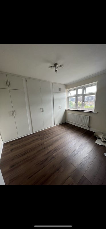 Amazing double bedroom - student accommodation in Barking - img_1