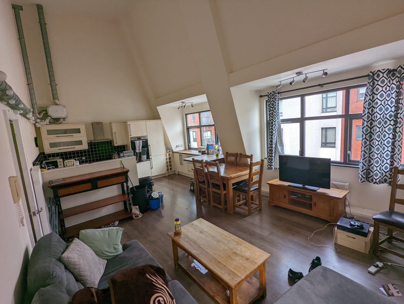 Amazing duplex 2 bed 3 bath, office & parking! - student accommodation in Manchester City Centre - img_6