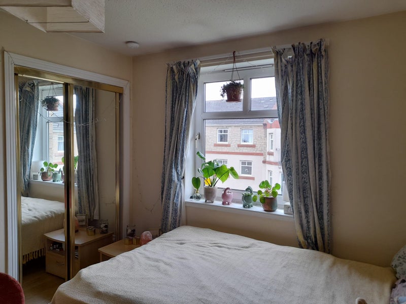 An en-suite room in a two-bedroom flat - student accommodation in Edinburgh - img_2