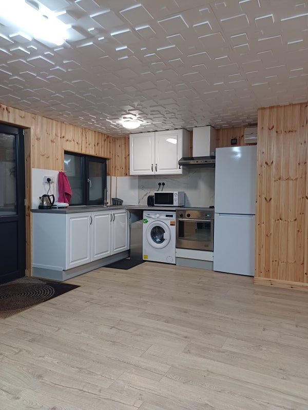 Annexe - student accommodation in Bagshot - img_3