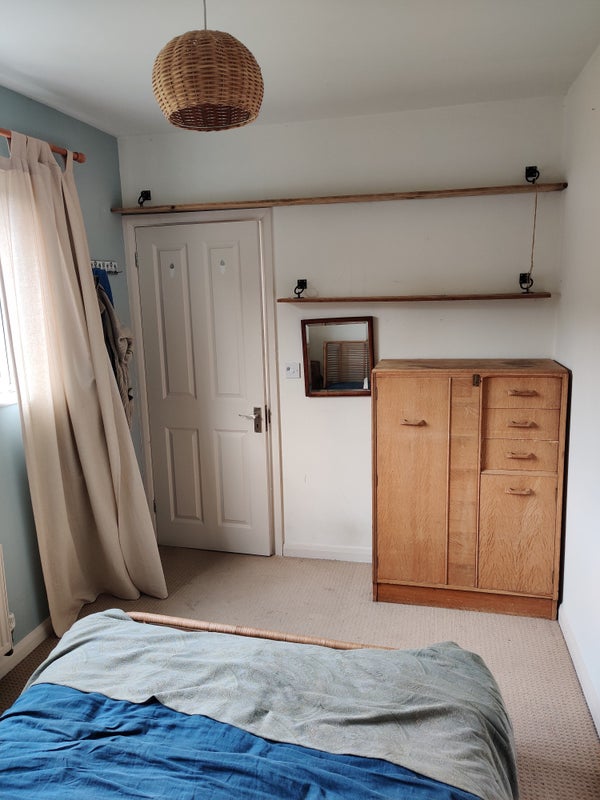 Attic room in (adult) family home - student accommodation in Lewes - img_7