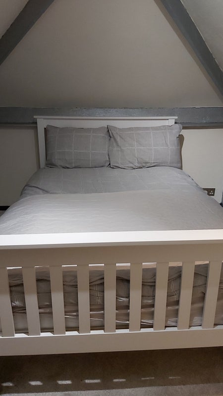 Attic room to rent - student accommodation in Groby - img_3