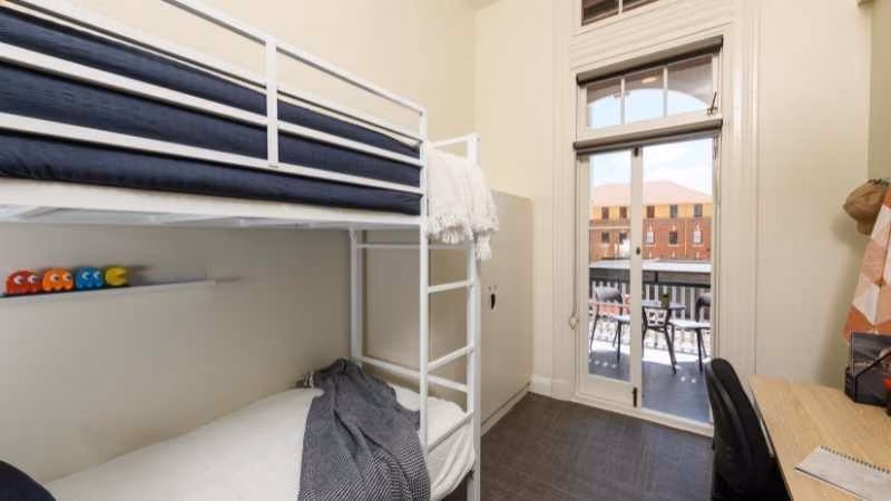 Room for Rent in Bowen Hills, Brisbane | $360, Furnished, Own bathroom student accommodation in Herston - img_20