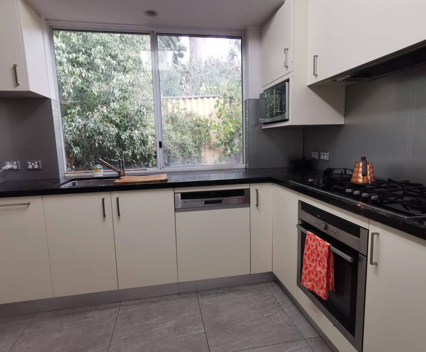 Room for Rent in Mount Pleasant, Perth | $400, Furnished, Ensuite - student accommodation in Perth - img_5