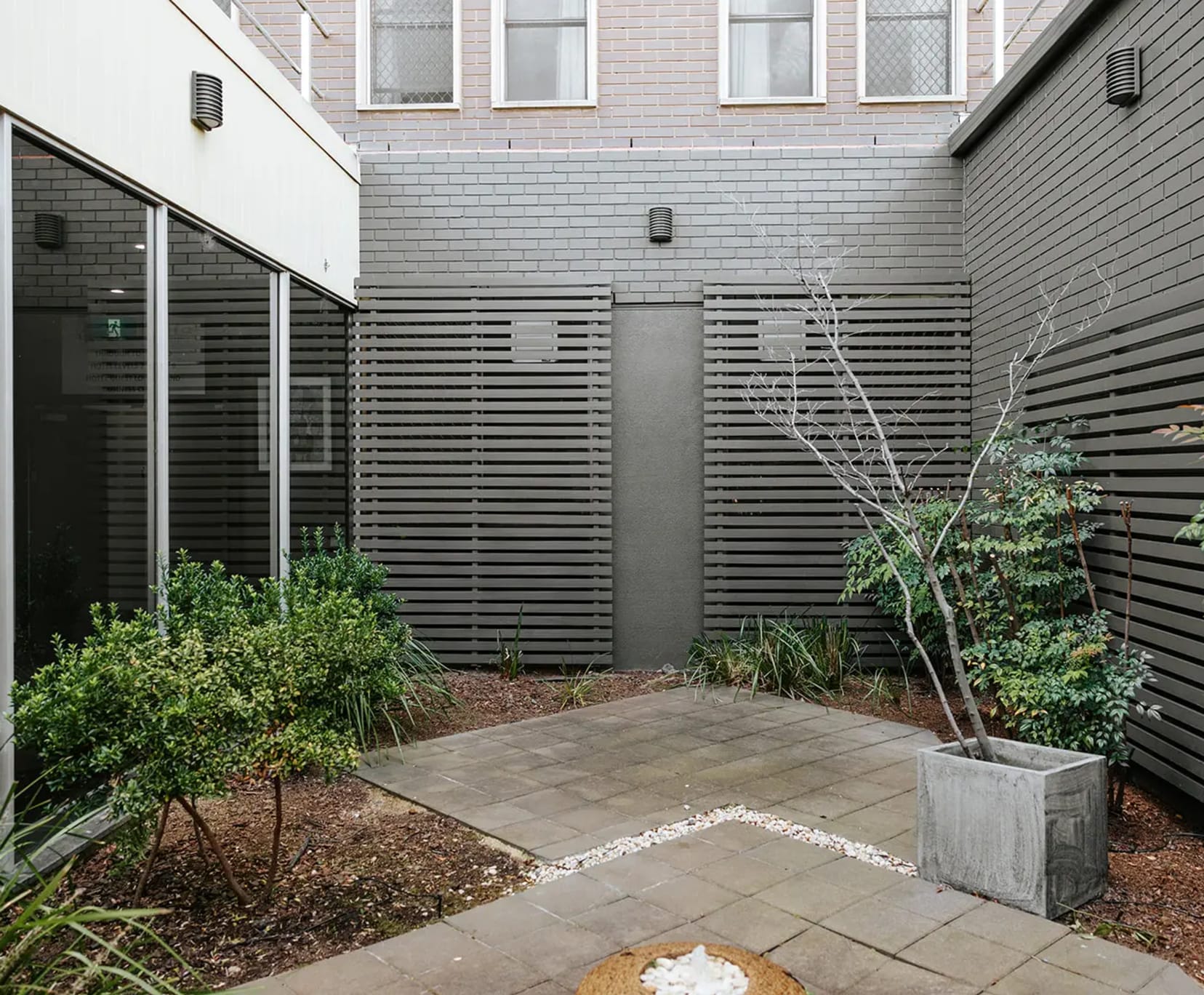 Student Accommodation for Rent in Braddon, Canberra | $300, Furnished, Shared bathroom - student accommodation in Canberra - img_3