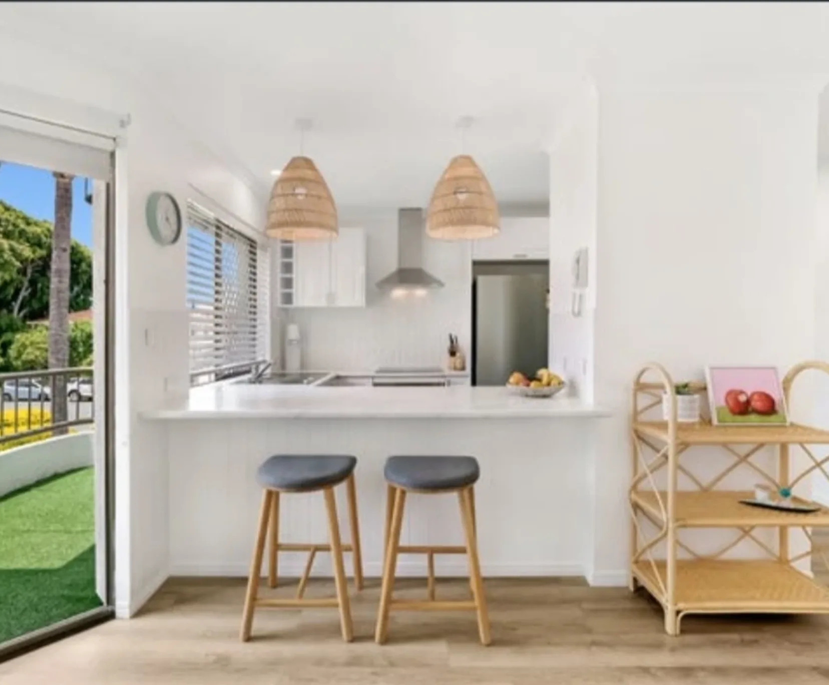 Room for Rent in Mermaid Waters, Gold Coast | $375, Furnished, Shared bathroom - student accommodation in Gold Coast - img_7