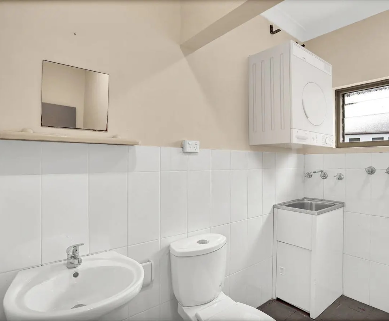 Room for Rent in Stanmore, Sydney | $250, Furnished, Shared bathroom - student accommodation in Sydney - img_7