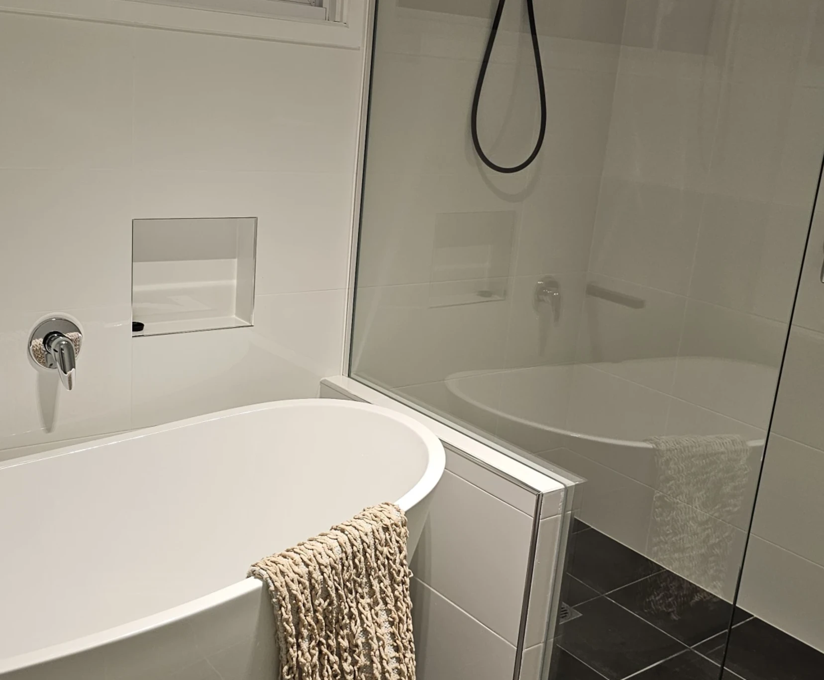 Student Accommodation for Rent in Arundel, Gold Coast | $350, Furnished, Ensuite - student accommodation in Gold Coast - img_1