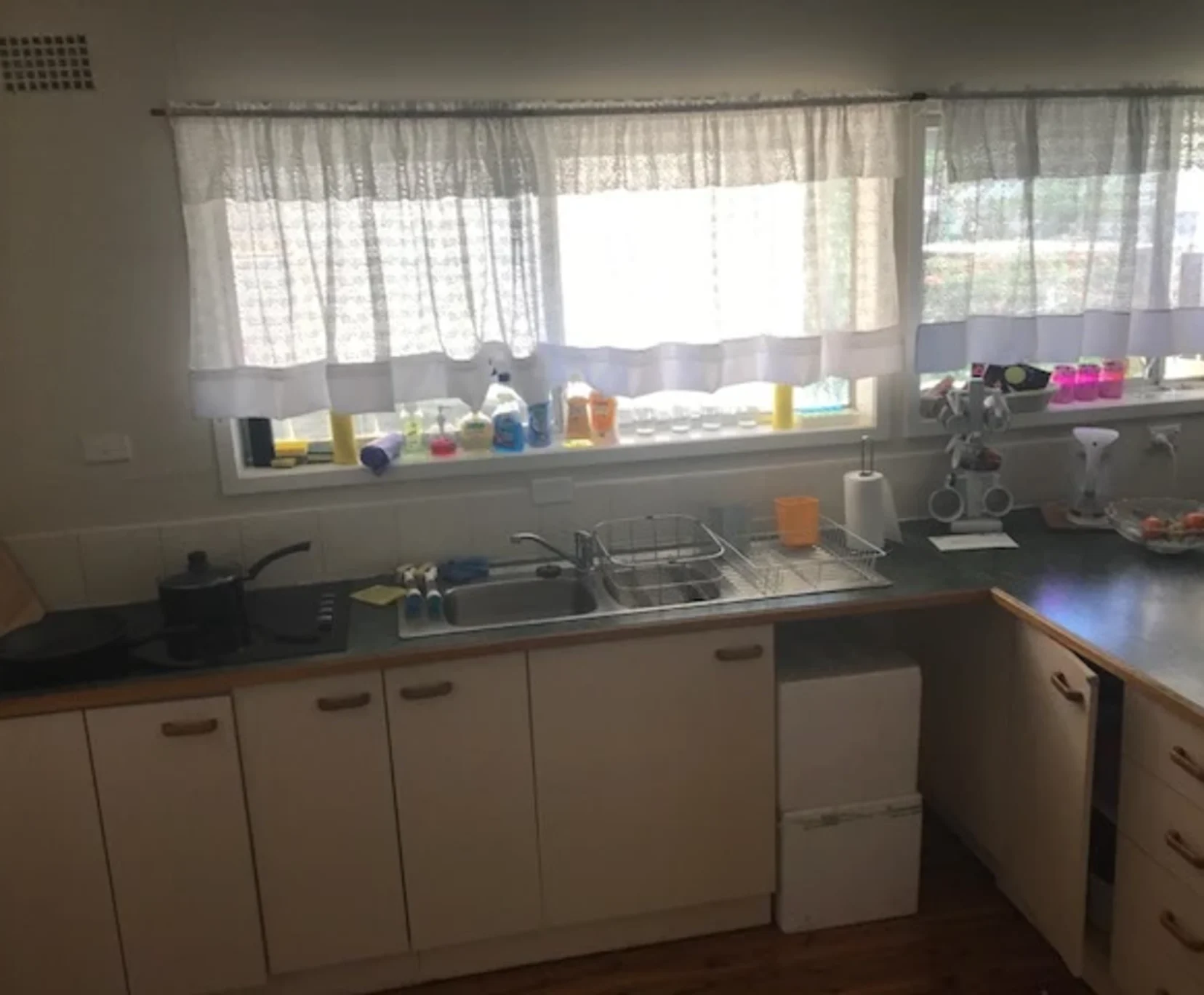 Room for Rent in Spring Farm, Sydney | $280, Furnished, Own bathroom student accommodation in Sydney - img_3