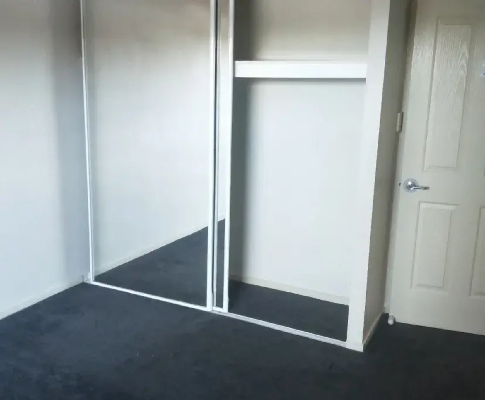 Room for Rent in Kangaroo Point, Brisbane | $295, Unfurnished, Own bathroom - student accommodation in Brisbane - img_3