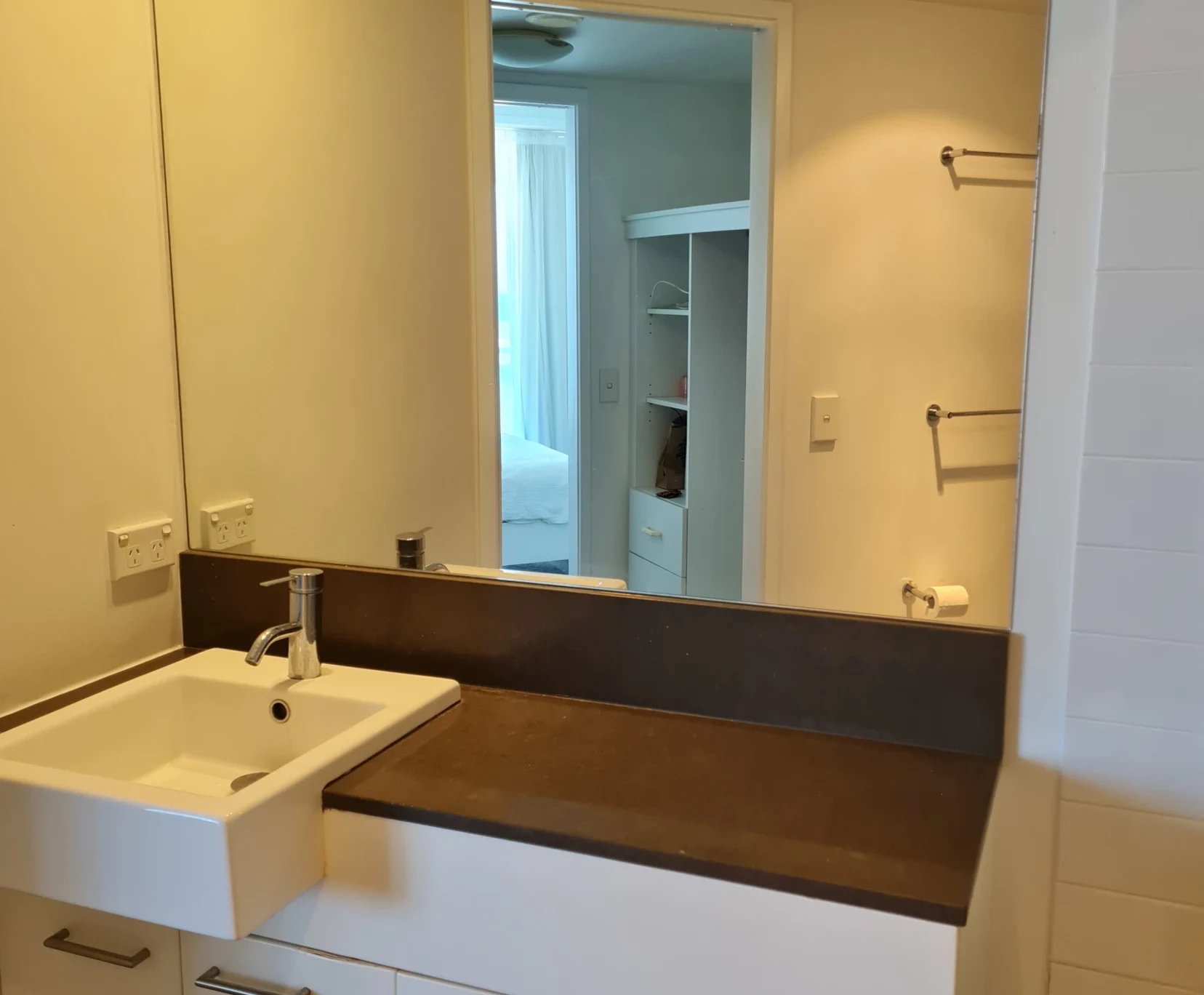 Room for Rent in Southport, Gold Coast | $470, Furnished, Ensuite - student accommodation in Gold Coast - img_13